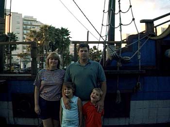 Family Pirates Dinner